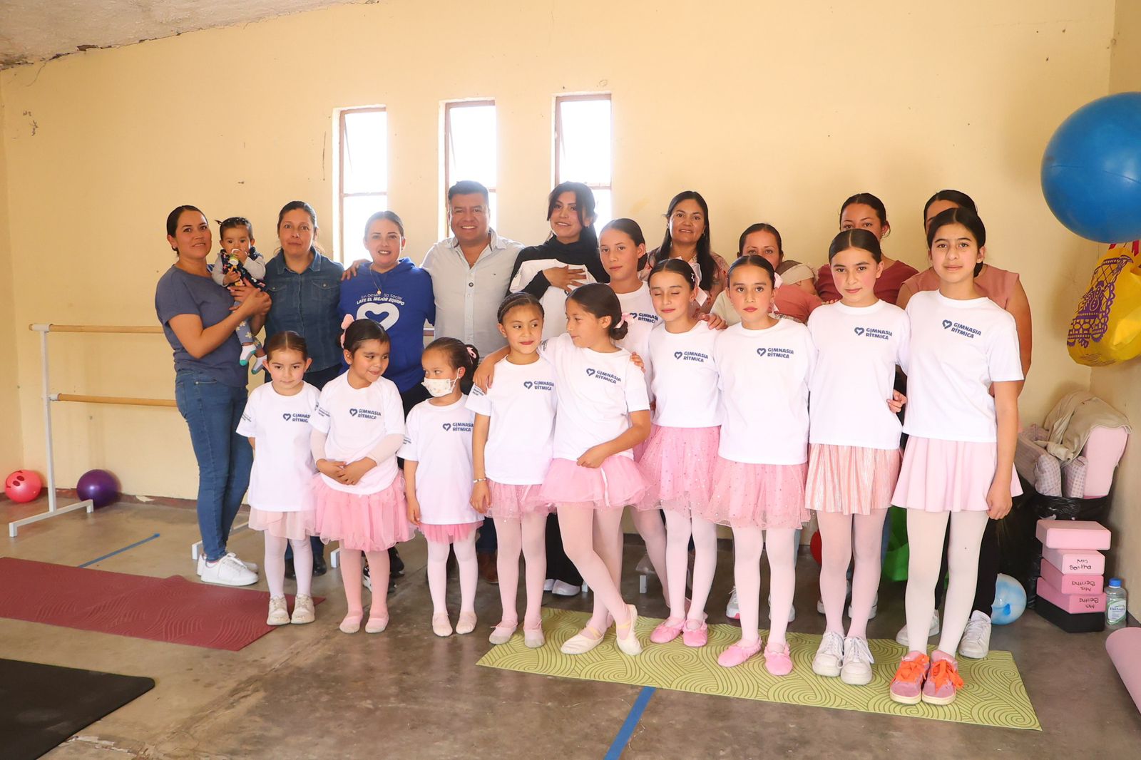 Jairo Morales fortalece la cultura en comunidades de Huimilpan